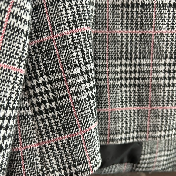 Nine West Black and White Checkered Blazer 8 - Picture 14 of 16
